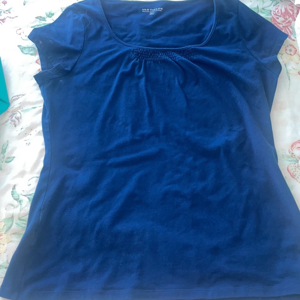 2 same Ann Taylor short-sleeve shirts